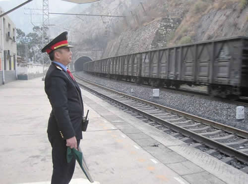 了解鐵路上的五大系統(tǒng)，車，機(jī)，工，電，輛崗位工作