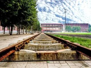 2020年初中生學(xué)鐵路專業(yè)如何選擇？