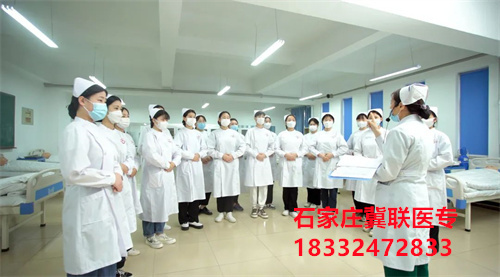 初中學(xué)醫(yī)護(hù)專業(yè)上3+3好還是3+2好？