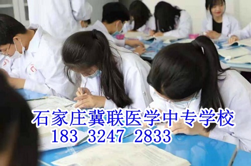 口腔實(shí)訓(xùn)1.jpg 口腔實(shí)訓(xùn)1.jpg